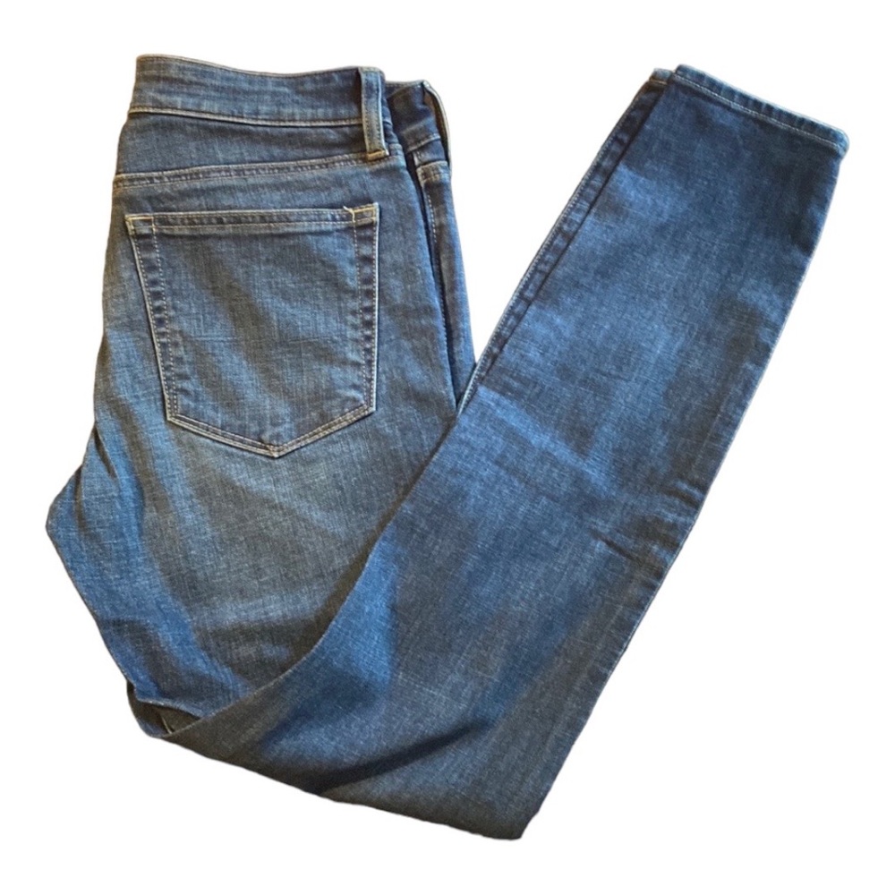 Lucky Brand Women’s Ave Skinny Denim Jeans. Sample